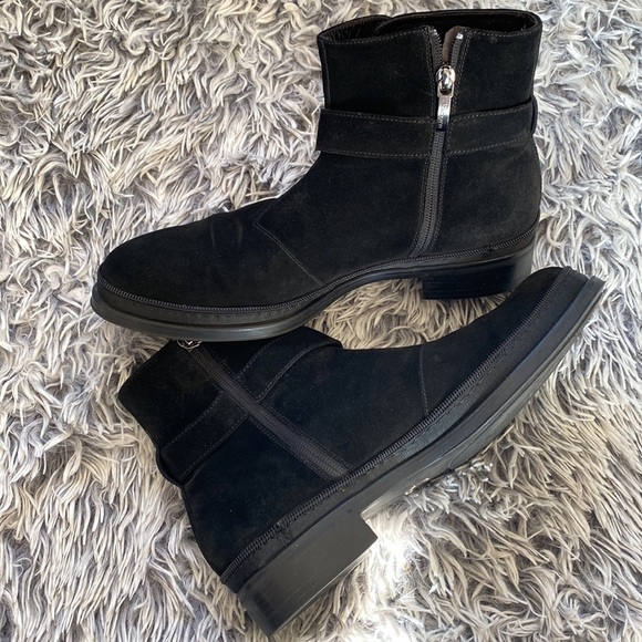 Cesare Paciotti Suede Black Boots Size 6.5 - Picture 5 of 17